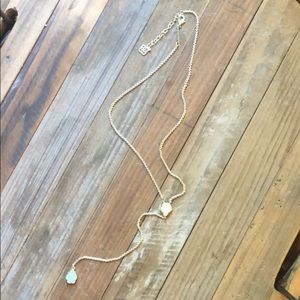 Kendra Scott necklace